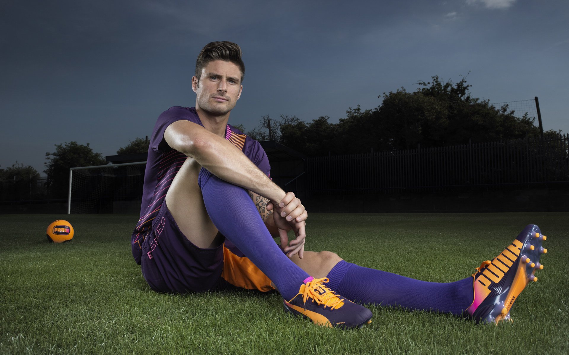 kaiyun-法甲多场焦点战激烈上演，赛季悬念依旧，法甲多场焦点战激烈上演,赛季悬念依旧不变